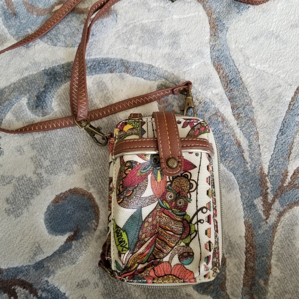 NWOT! Sakroots phone wallet with owl design